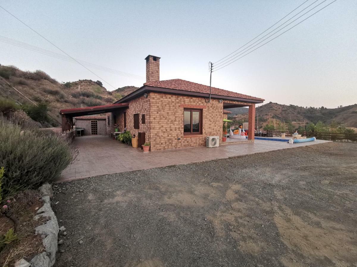 Kalamospito Holiday House Kalokhorio Exterior foto